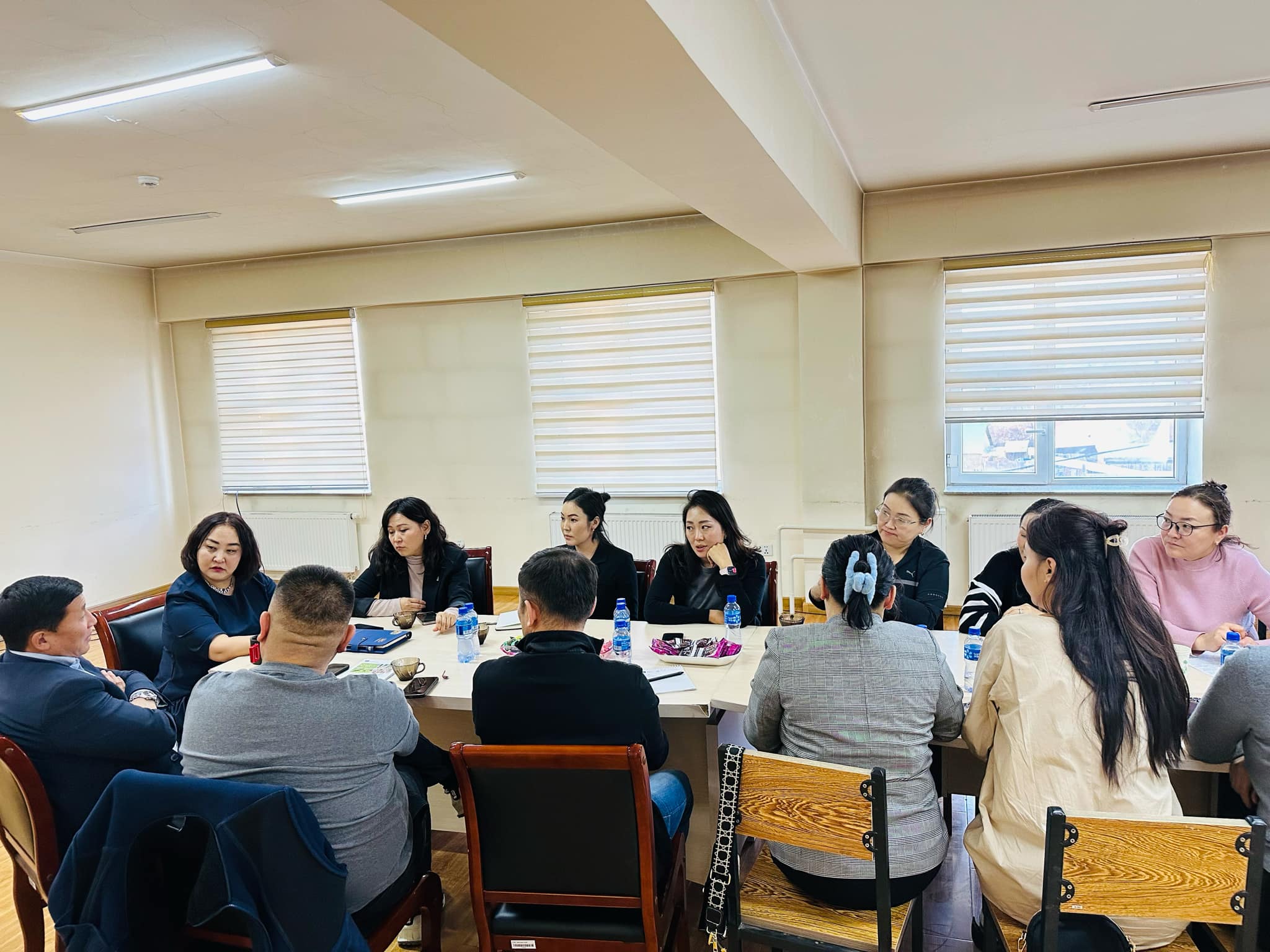 "Туршлага солилцох уулзалт" зохион байгууллаа.