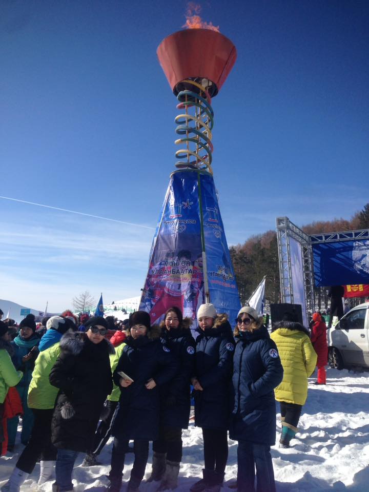 "Мөнгөн Улаанбаатар" цасны баяр