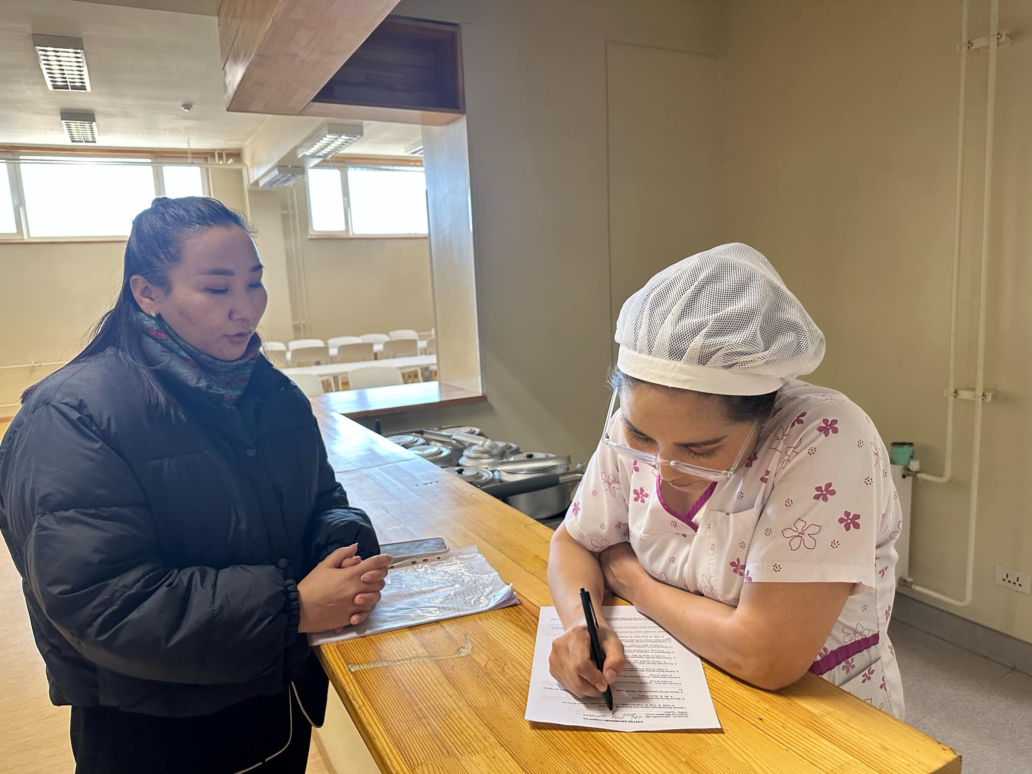 Чингэлтэй, Сүхбаатар дүүргийн цэцэрлэг, сургуулиудад хяналт шалгалт хийж ажиллаа.