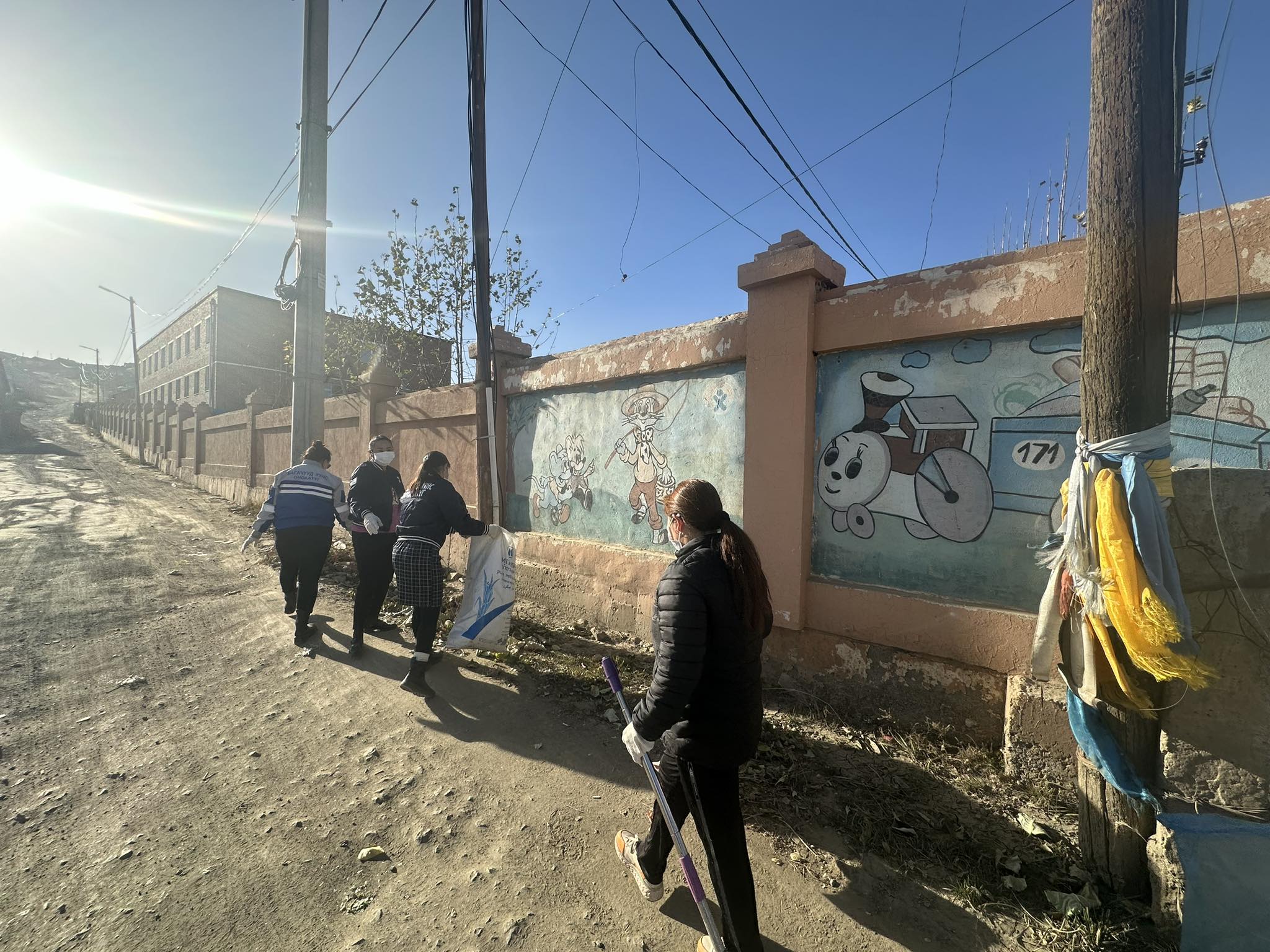 Их цэвэрлэгээ зохион байгуулж ажиллаа