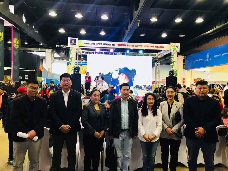 "Намрын ногоон өдрүүд-2018" өдөрлөгт оролцов.