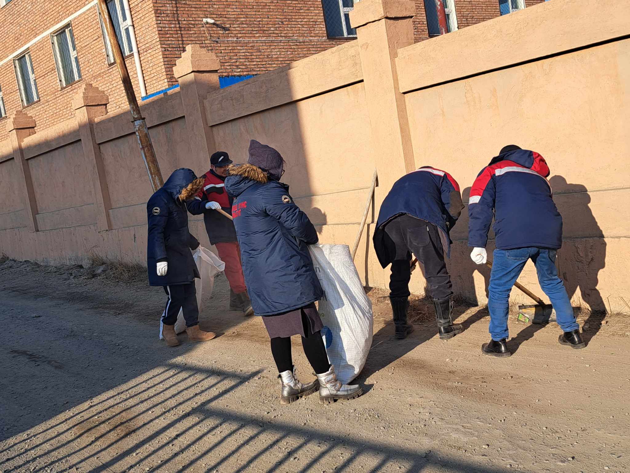 Их цэвэрлэгээ зохион байгууллаа.