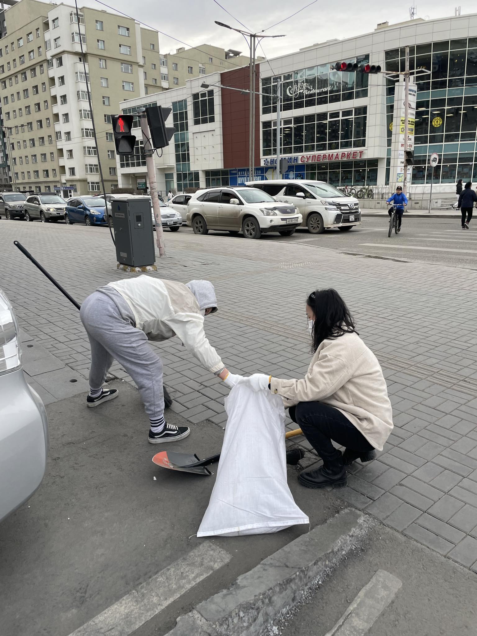 "Хаврын бүх нийтийн их цэвэрлэгээ" зохион байгууллаа.