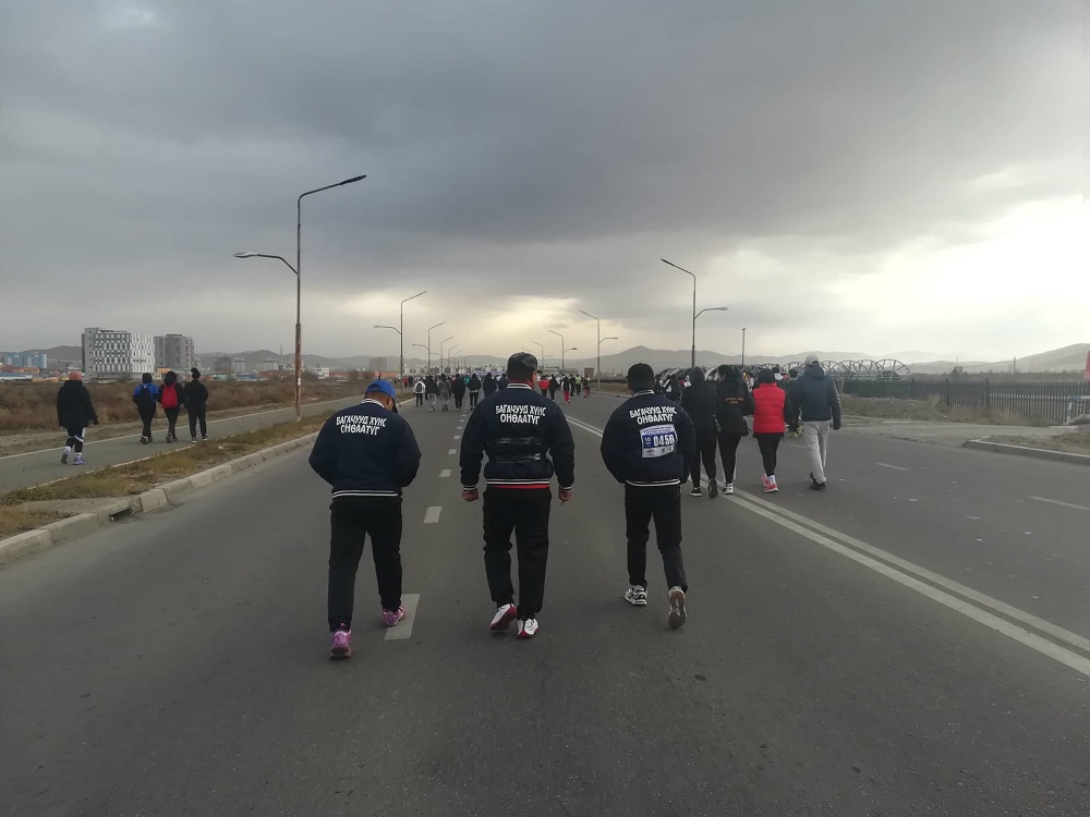 Бүх нийтийн гүйлтийн тэмцээнд оролцлоо.