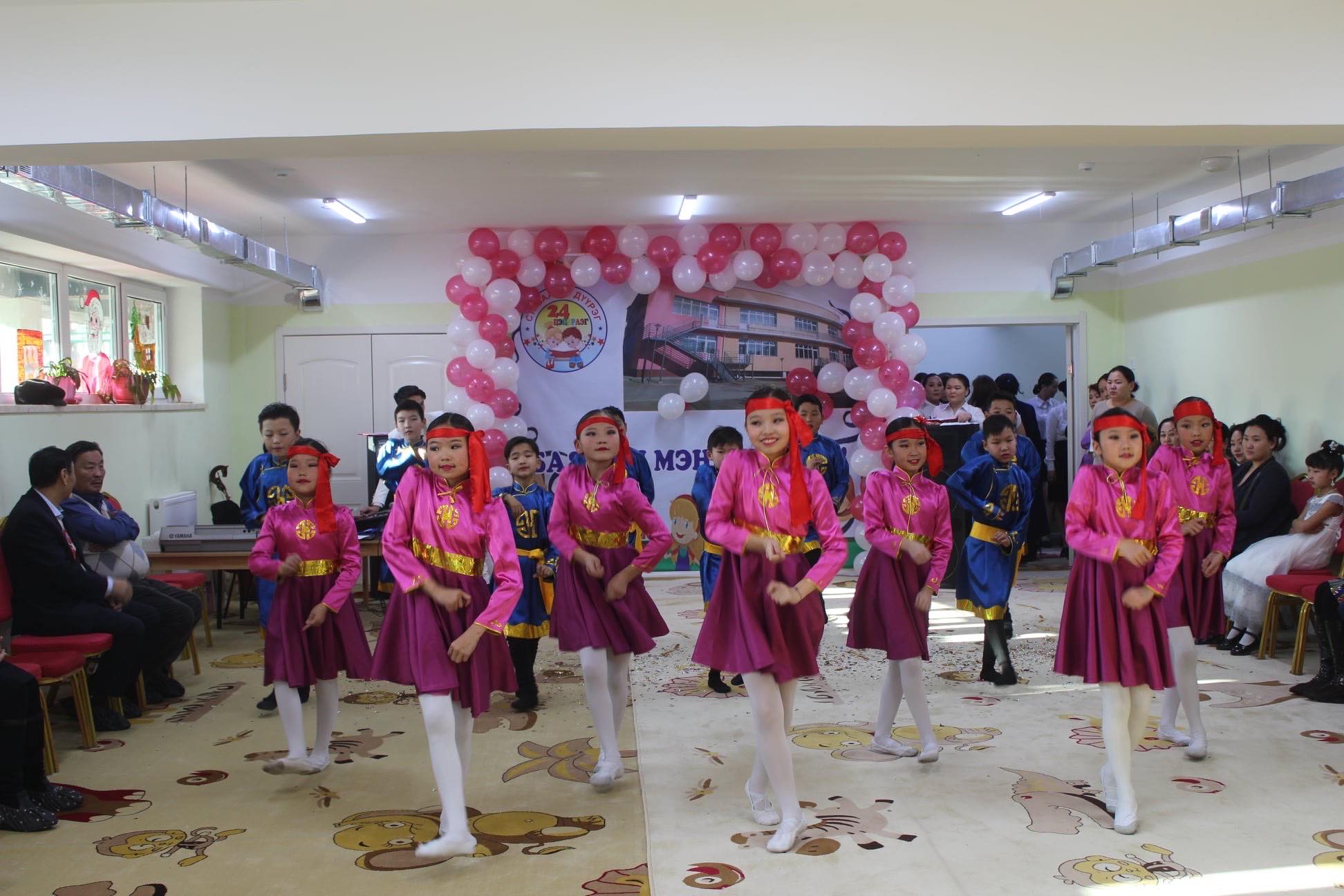 Сүхбаатар дүүргийн 24 дүгээр цэцэрлэг шинэ байрны нээлтээ хийлээ.