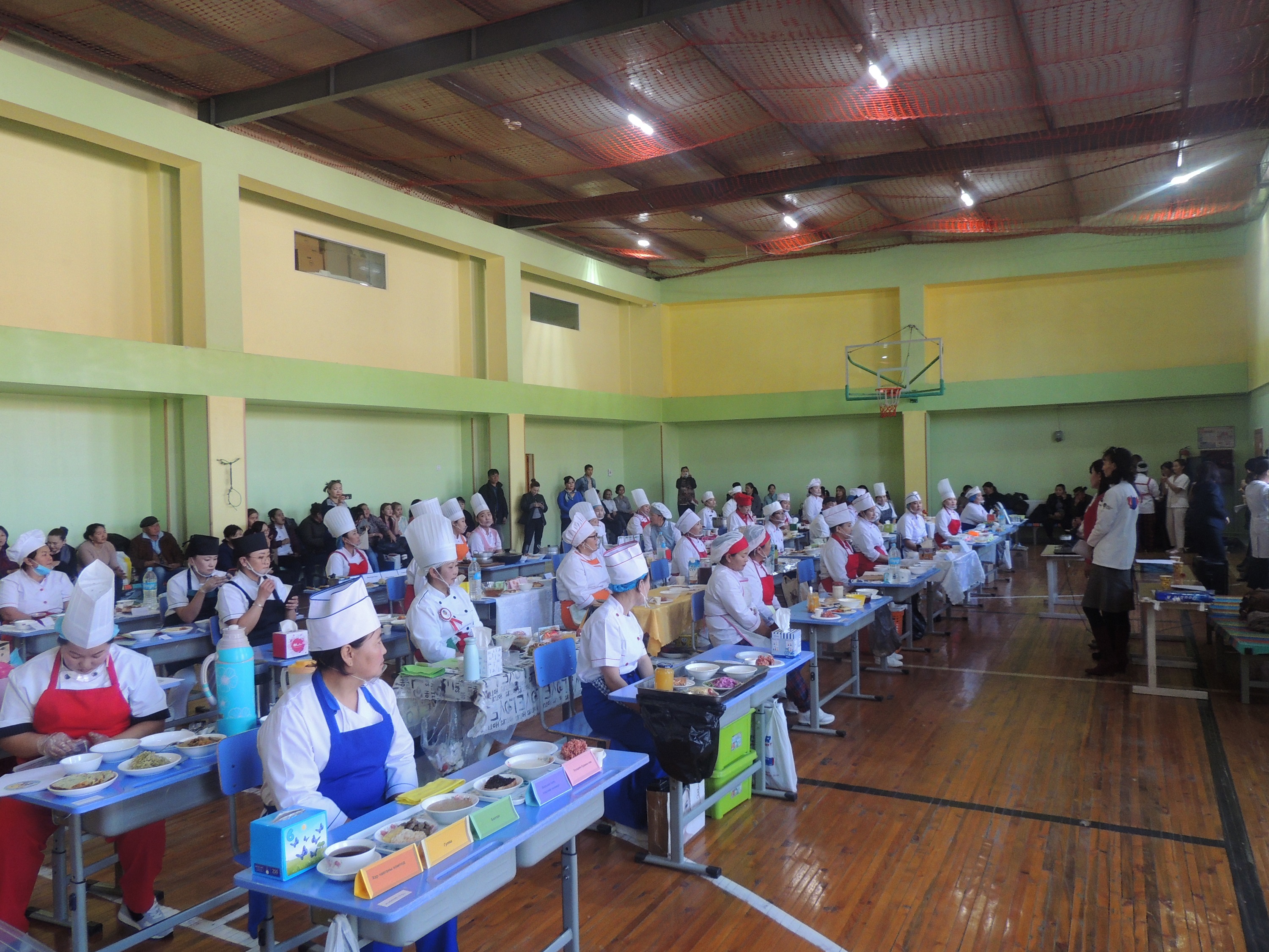 Тогооч нарын Ур чадварын уралдаант тэмцээн боллоо.