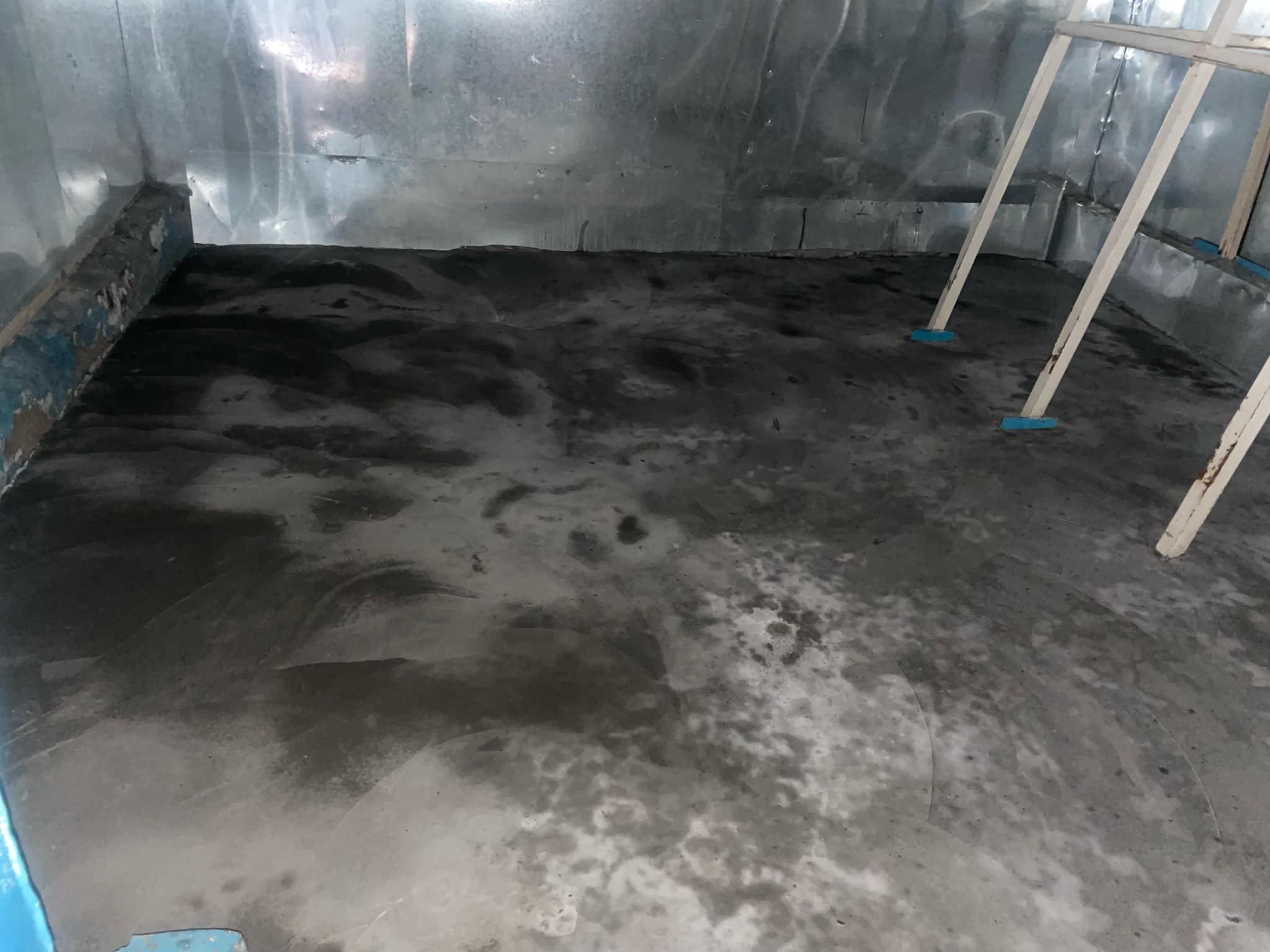 Засвар үйлчилгээ хийж ажиллаа.