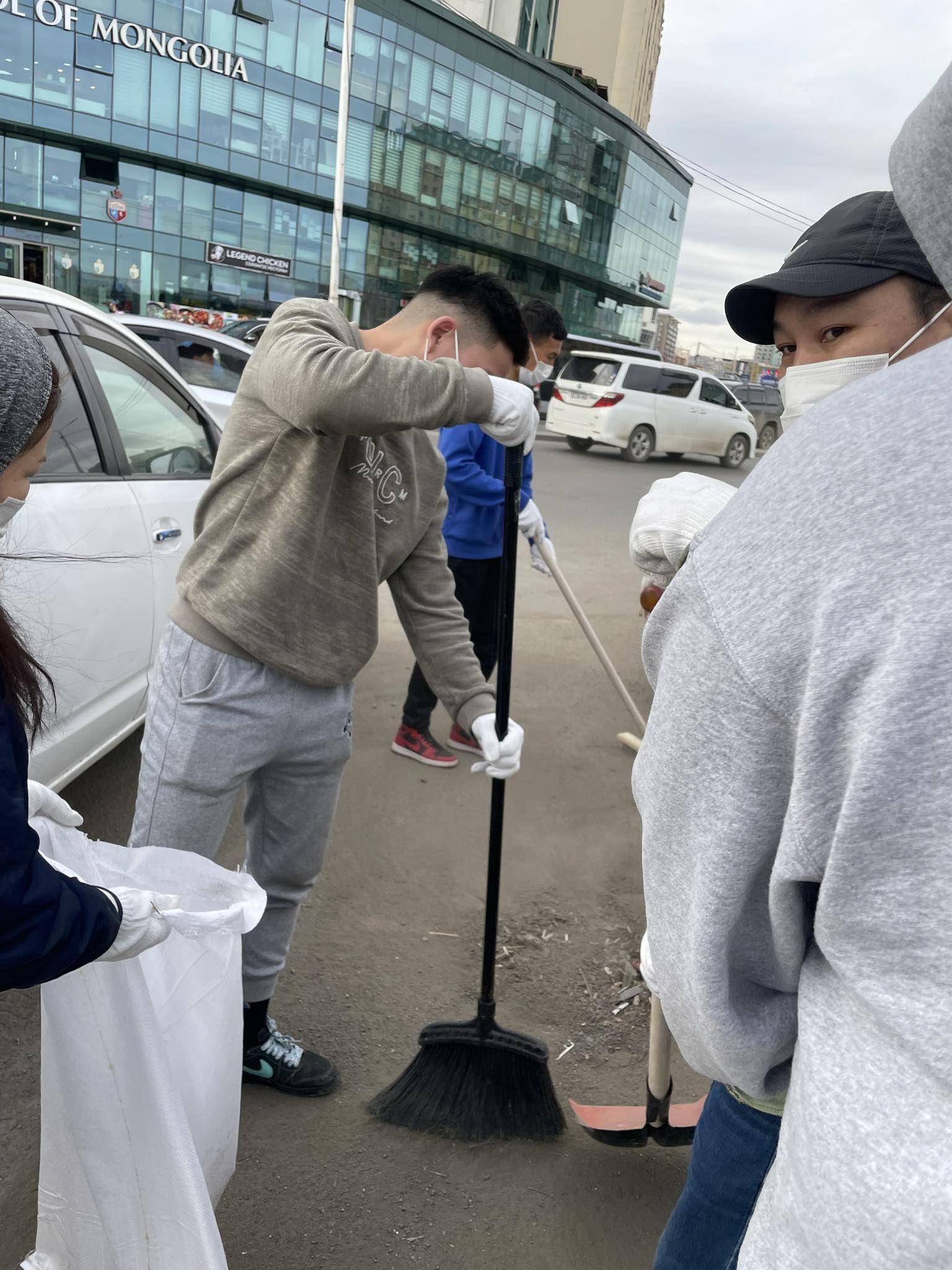 "Хаврын бүх нийтийн их цэвэрлэгээ" зохион байгууллаа.